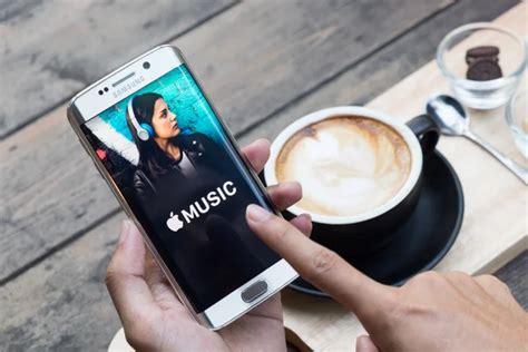 what does sound check do in apple music? How does it ensure that the sound quality of your favorite songs remains consistent across different devices and platforms.